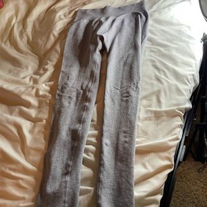 KEFI Grey Leggings size medium!